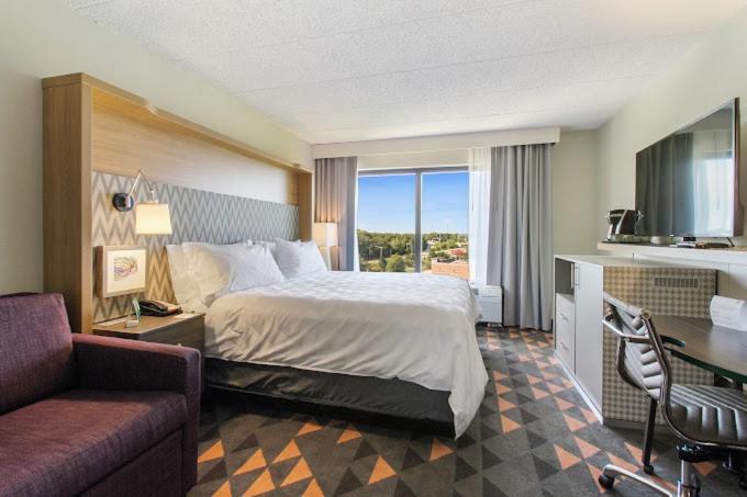 Holiday Inn Chicago Nw Crystal Lk Conv Ctr By Ihg Crystal Lake Dış mekan fotoğraf